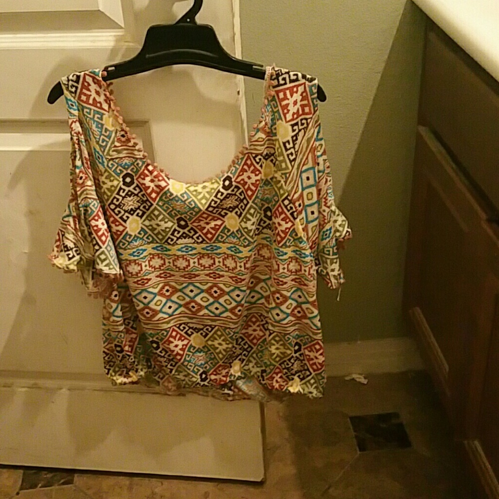 Flowy summer blouse